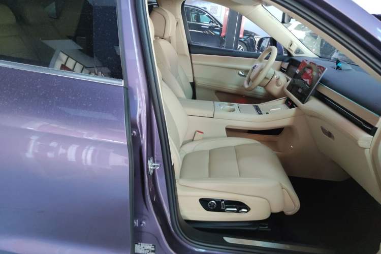 Used Hima AITO M5 2025 Extended-Range Ultra All-Wheel-Drive Version