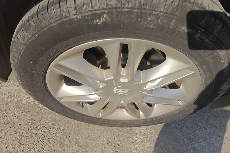 Used Geely Auto Emgrand GT 2015 2.4L Comfort Model