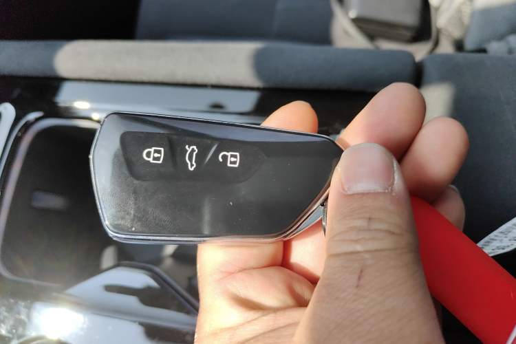 Used Volkswagen Teramont 2025 Tiguan Pro 450TSI Four-Wheel Drive Summit Edition Vehicle Key