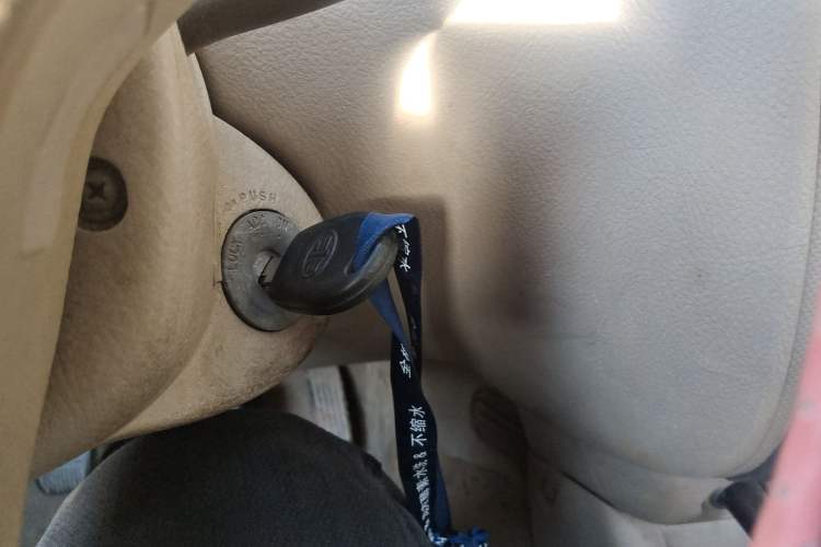 Used FAW Senya M80 2009 1.3L Manual 5-Seater Standard Edition
