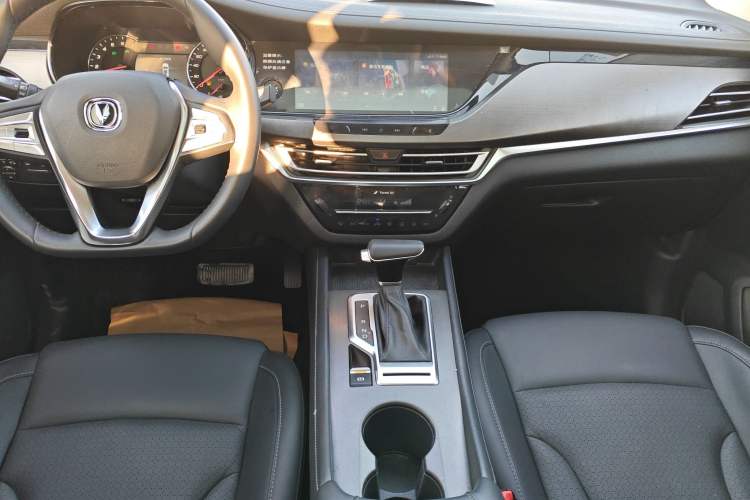 Used Changan CS35PLUS 2019 1.4T DCT CoolLink Blue Whale Edition