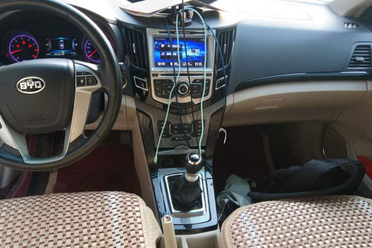 Used BYD Surui 2012 1.5TI Manual Luxury Version