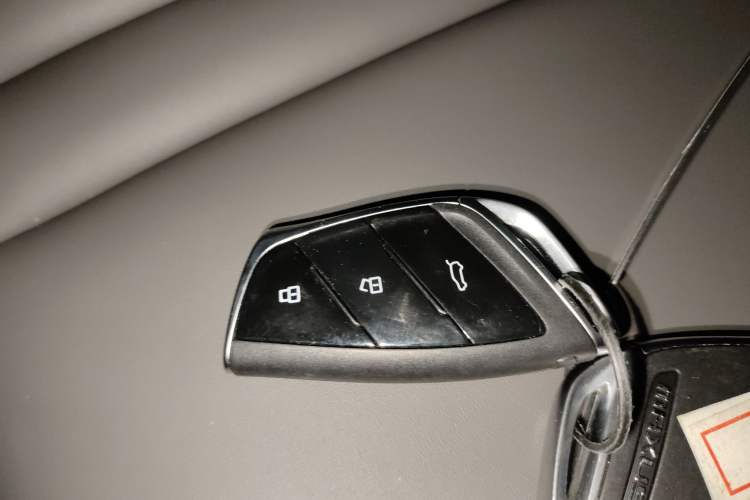 Used SAIC MAXUS Dajia 7 2024 Revised Version Super Hybrid Long-Range Edition Enjoyment Version Vehicle Key