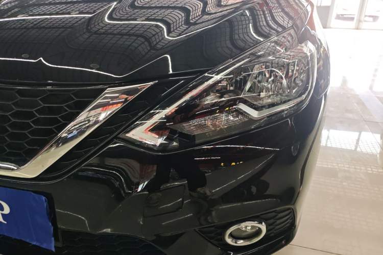 Used Nissan Sylphy 2019 Classic 1.6XE CVT Comfort Edition Left Front Headlight