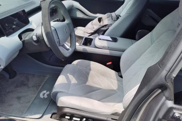 Used Nio ET5T 2025 Model Champion Commemorative Edition, 75kWh Touring
