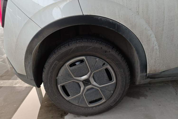 Used AION UT 2025 330 Star Edition