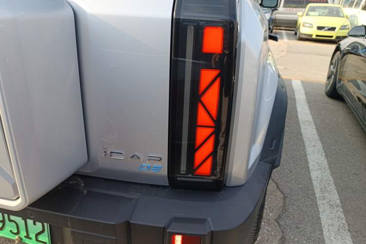 Used iCAR 03 2024 401km Two-Wheel Drive Standard Advanced Version Right Rear Taillight