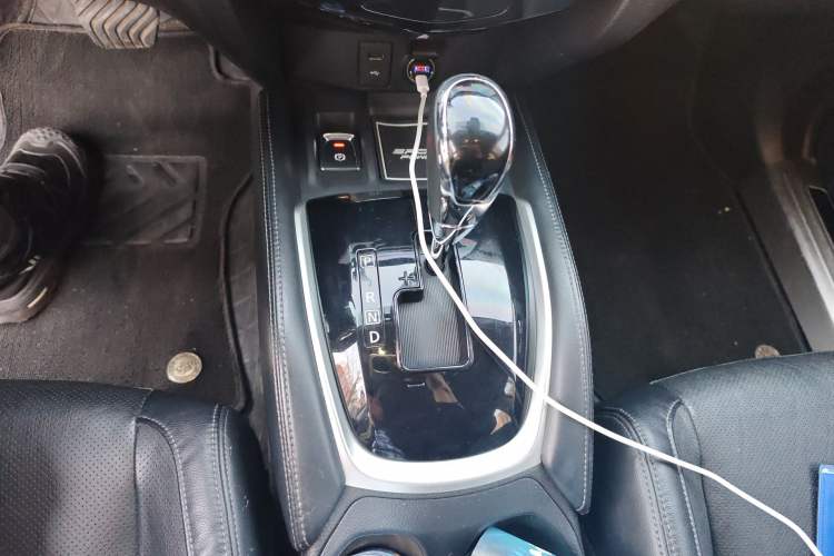 Used Nissan X-Trail 2020 2.0L XL ITS CVT 2WD SmartConnect Comfort Edition Gear Lever