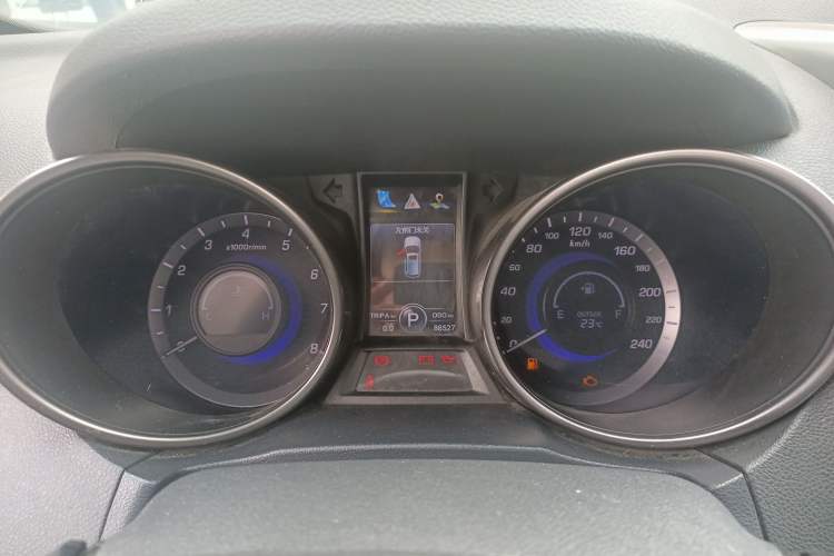 Used CHANGAN CS75 2016 1.8T Automatic Elite Model China IV Standard Instrument Cluster