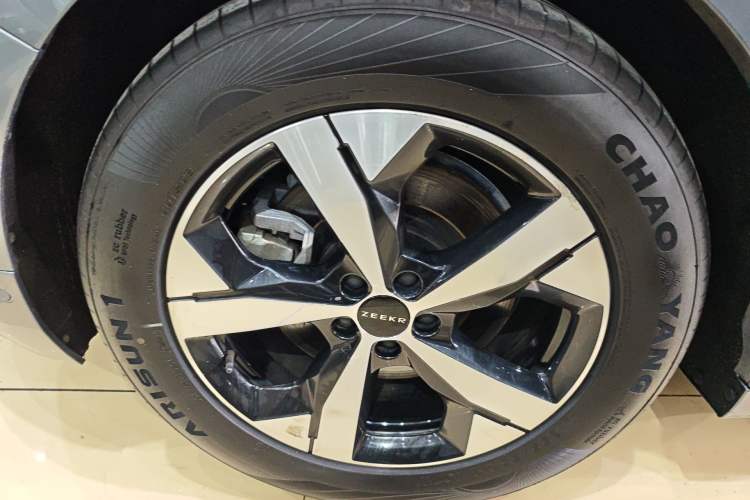 Used Zeekr 001 2022 Long-Range Dual-Motor WE Edition
