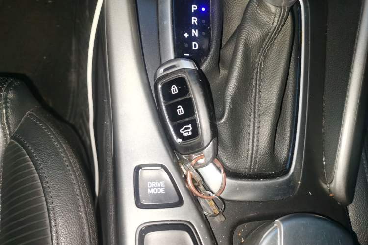 Used Hyundai Lafesta 2019 280TGDi Smart Speed Version China VI Standard Vehicle Key