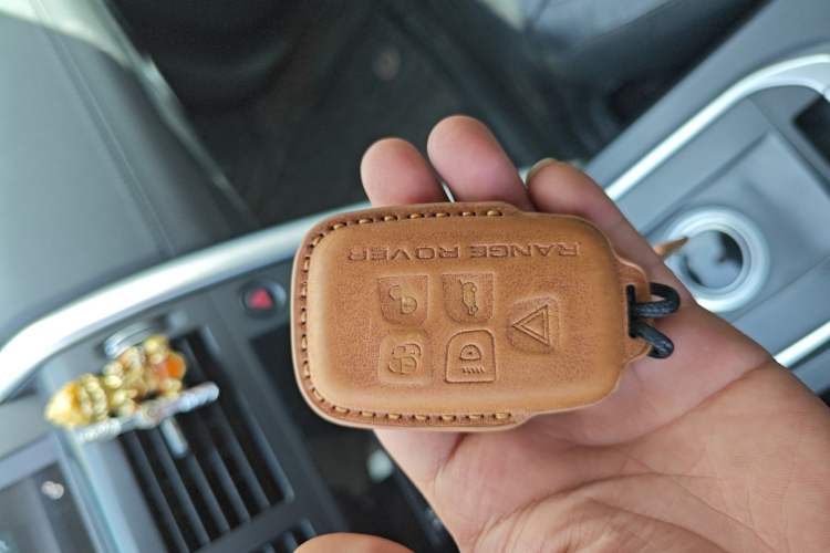 Used Land Rover Discovery Sport 2016 2.0T SE
