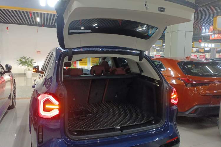 Used BMW iX3 2022 Leading Model