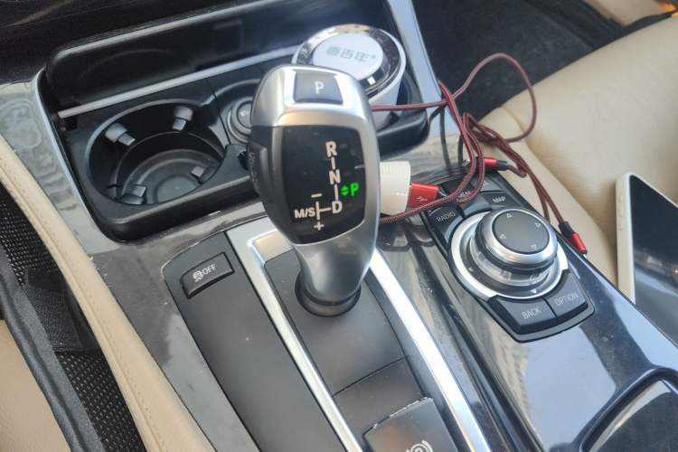 Used BMW 5 Series 2012 523Li Luxury Model
