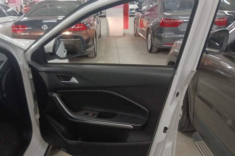 Used Chery Tiggo 3X 2020 Quality Edition 1.5L CVT Luxury Version