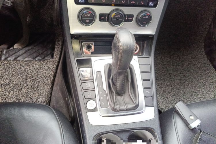 Used Volkswagen Magotan 2016 1.8TSI Luxury Comfort Model