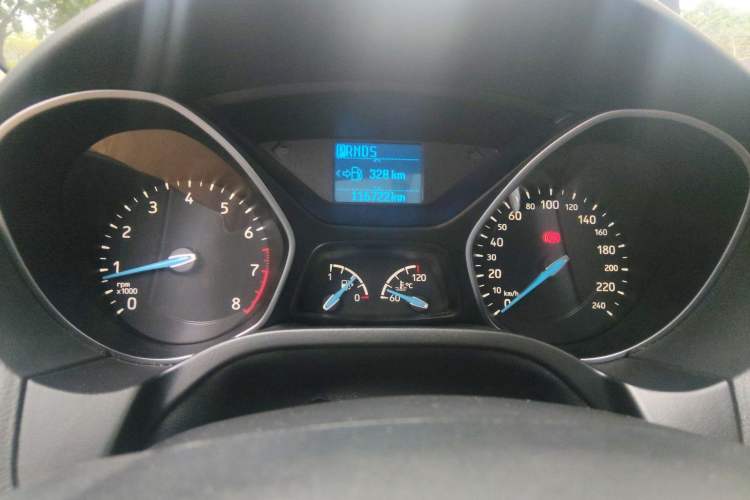 Used Ford Focus 2015 Hatchback 1.6L Automatic Fashion Edition