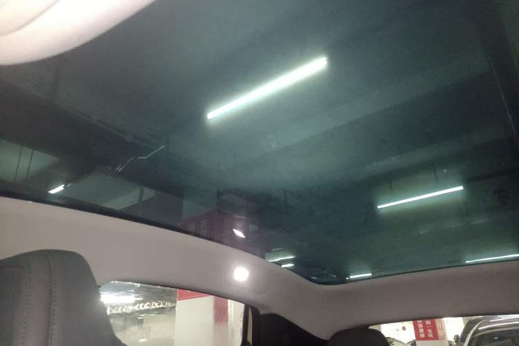 Used XPeng MONA M03 2025 600 with Ultra-Long Range Max Headliner