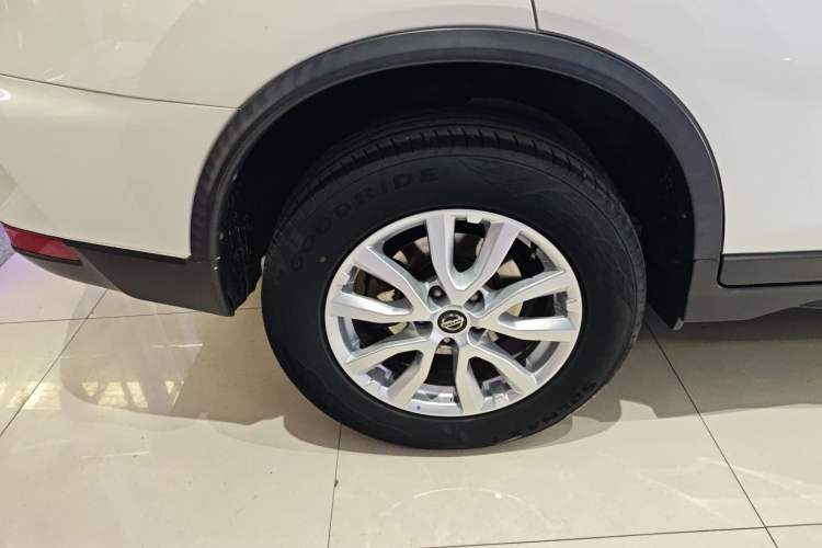Used Nissan X-Trail 2019 2.0L CVT Smart Connect Comfort Edition 2WD
