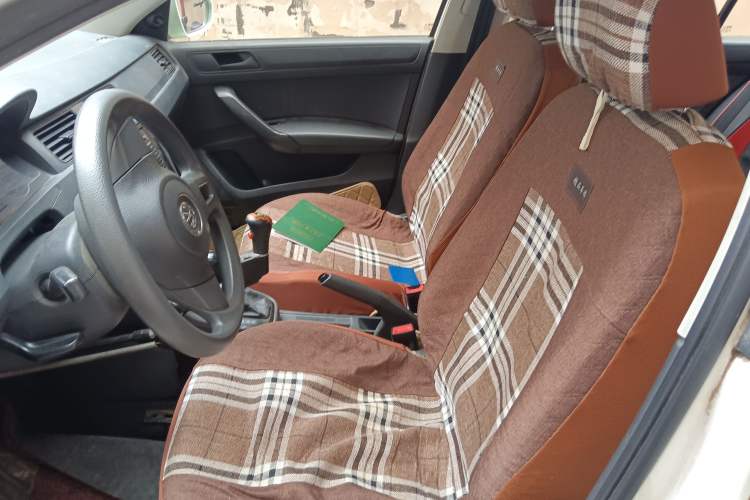 Used Volkswagen Santana 2015 1.6L Automatic Fashion Edition