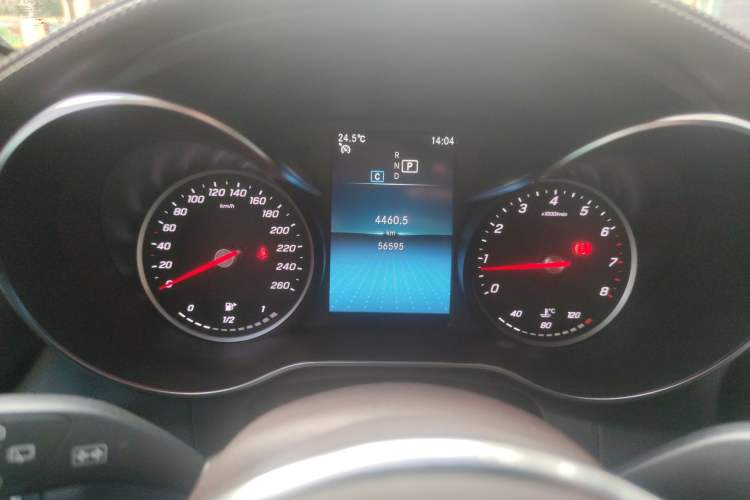 Used Mercedes-Benz GLC 2020 GLC 260 L 4MATIC Dynamic Model
