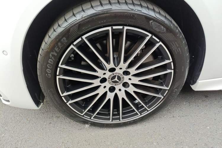 Used Mercedes-Benz C-Class 2023 Revised C 200 L Sport Edition
