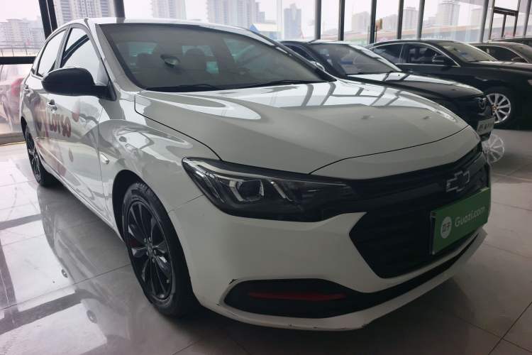 Used Chevrolet Monza 2022 Light Hybrid Redline 320T Dual-Clutch Thrilling Edition Front Right 45 Deg