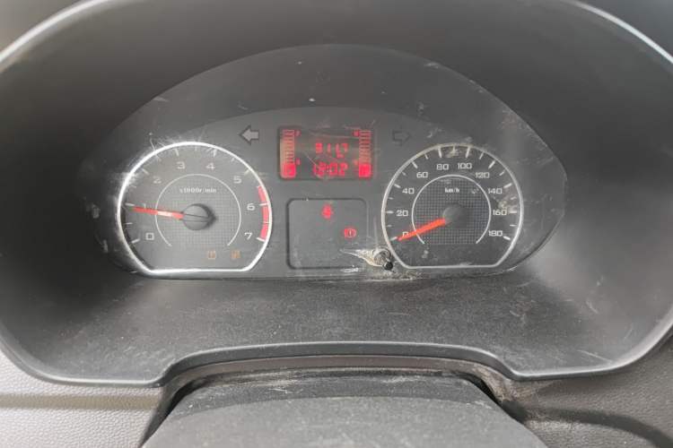 Used Wuling Hongguang V 2019 1.5L Standard Version China VI LAR Instrument Cluster