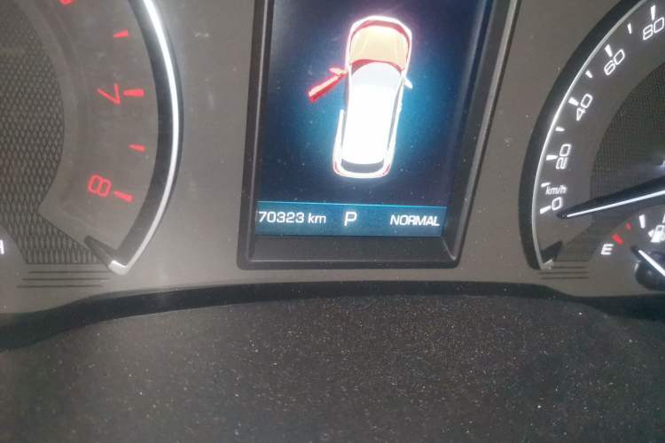 Used Wey VV5 2017 2.0T Ultra-Luxury Version Odometer Close Up