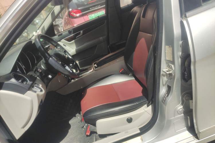 Used Mercedes-Benz C-Class 2013 C 260 CGI Elegant Model Left Front Seat