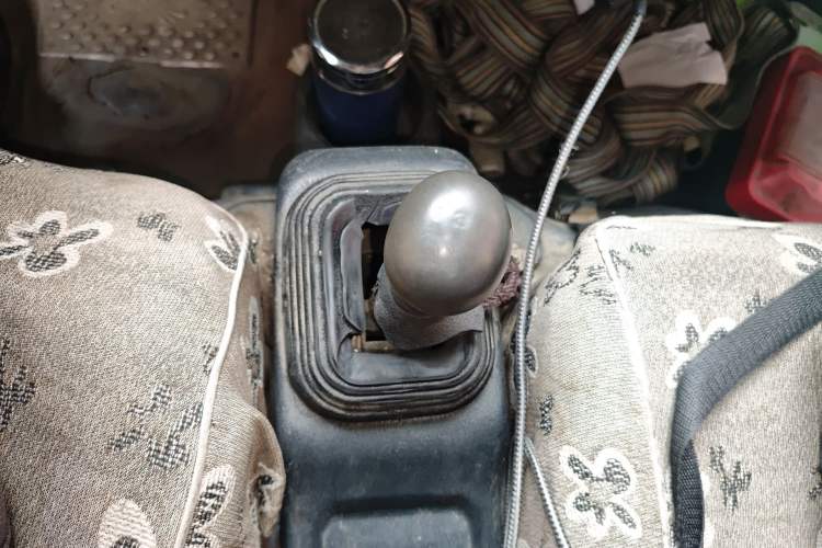 Used Dongfeng Xiaokang C31  Gear Lever