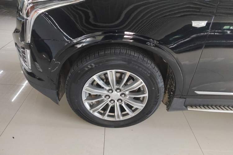 Used Cadillac XT5 2018 25T Luxury Model
