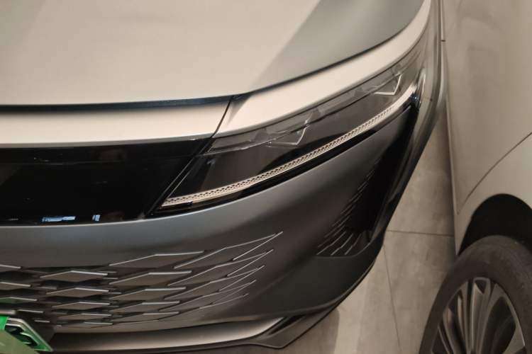 Used EXEED Stellar C-DM 2024 1.5T Long-Range Pro