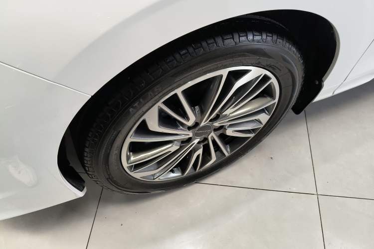 Used FORTHING Yacht 2024 1.5T DCT Guanhai Edition
