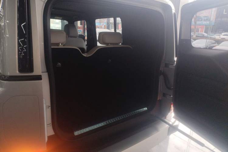 Used iCAR V23 2025 401 Two-Wheel Drive Intelligent Driving Version
