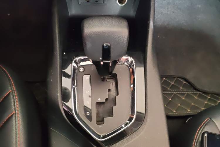 Used Soueast DX3 2018 1.5T CVT Luxury Model