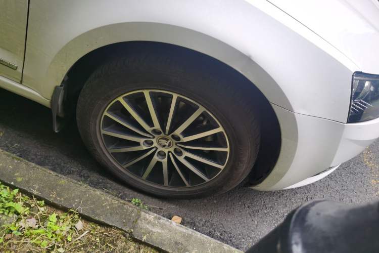 Used Skoda Octavia 2019 TSI230 DSG SmartDrive Luxury Edition China V Standard