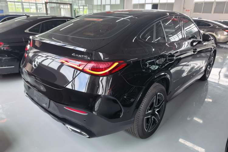 Used Mercedes-Benz GLC Coupe 2024 GLC 260 4MATIC Coupe SUV