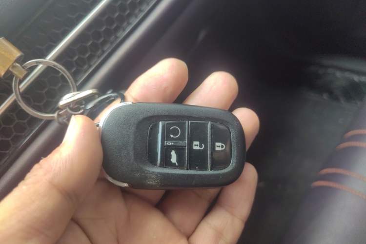 Used Honda ZR-V 2023 2.0L eHEV Sharp - Deluxe Edition
