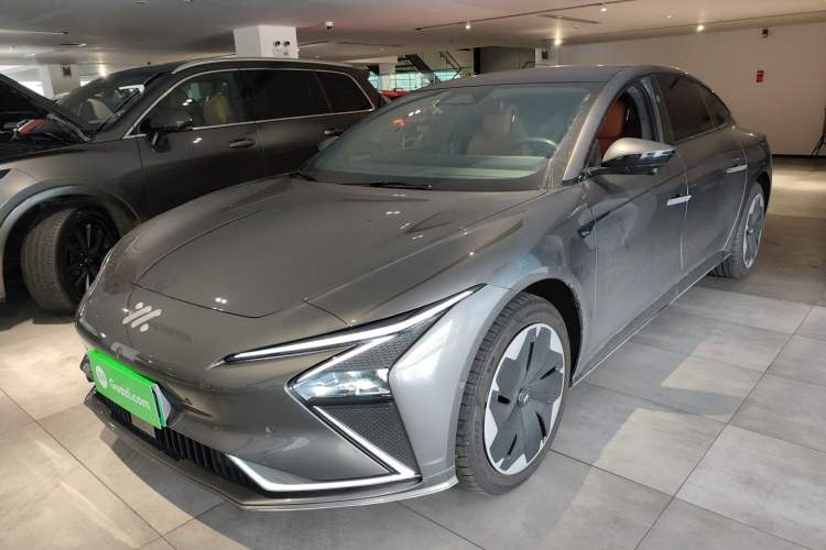 Used IM L7 2022 Dynamic Model