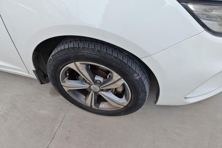 Used Geely Auto Emgrand GL 2018 1.8L DCT Elite Smart Connectivity Version
