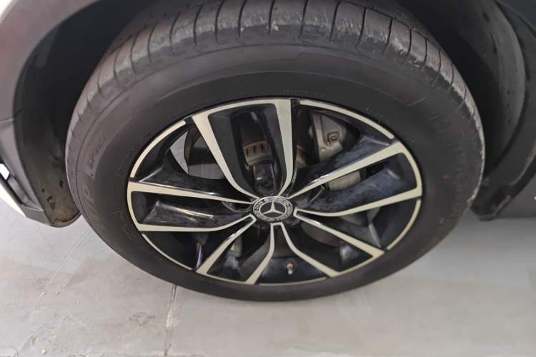 Used Mercedes-Benz GLC 2020 Facelift GLC 260 L 4MATIC Luxury Edition