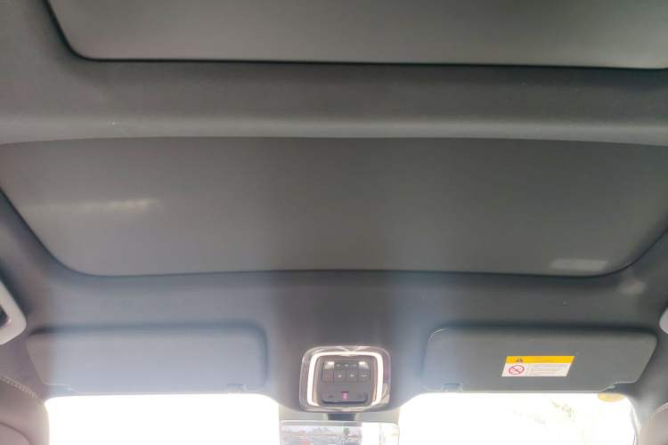 Used Nio ES8 2026 Model 6-seat Executive Signature Edition Headliner