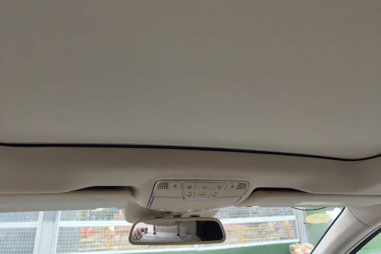 Used Mercedes-Benz S-Class 2016 S 320 L Luxury Model
