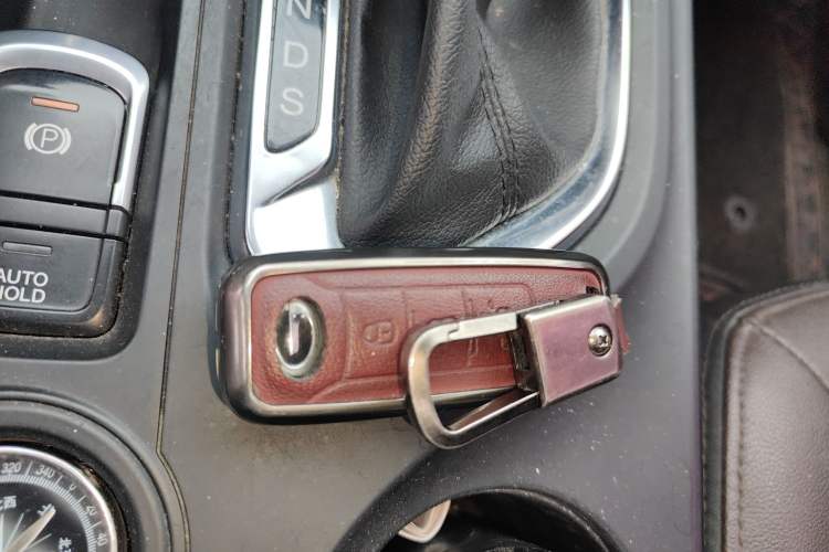 Used GAC Trumpchi GS4 2017 235T Automatic Two-Wheel Drive Luxury Smart Connectivity Version
