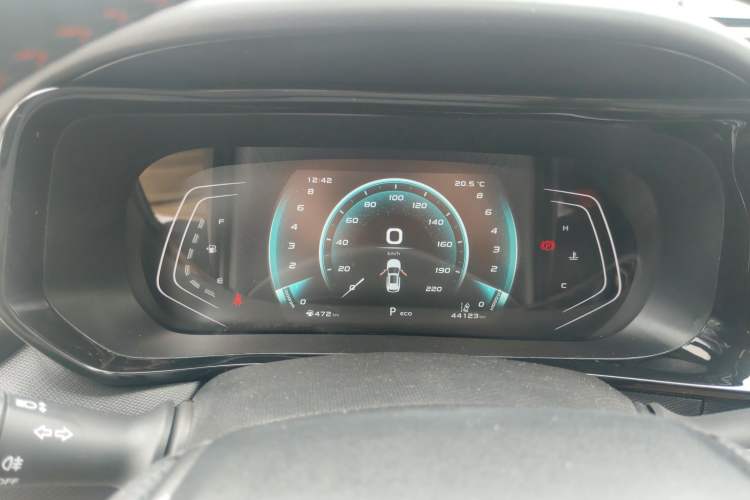 Used CHANGAN OSHAN X5 2021 1.5T DCT Flagship Edition Instrument Cluster