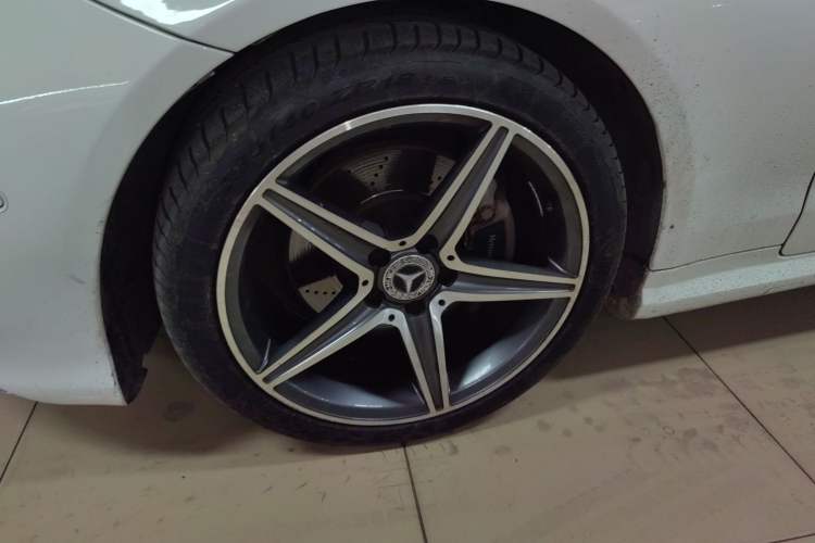 Used Mercedes-Benz E-Class (Import) 2014 E 200 Coupe