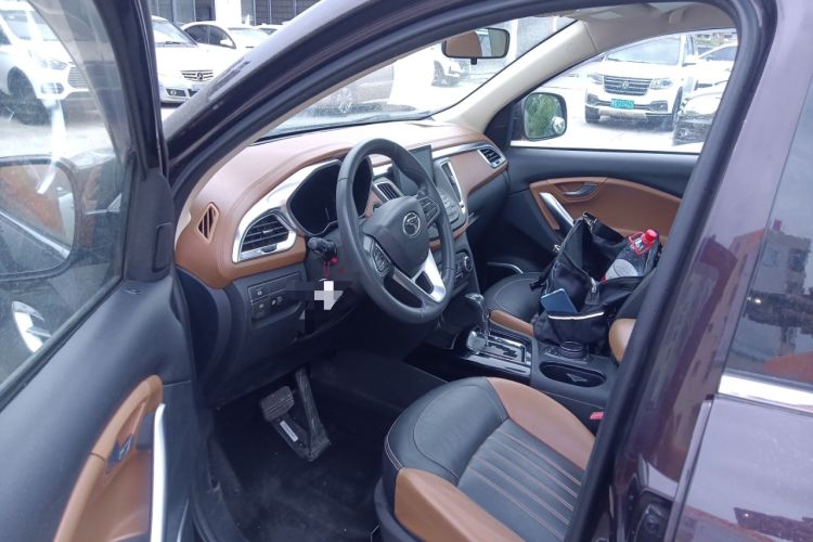 Used Soueast DX7 2017 1.5T Automatic Glory Edition Driver Seat