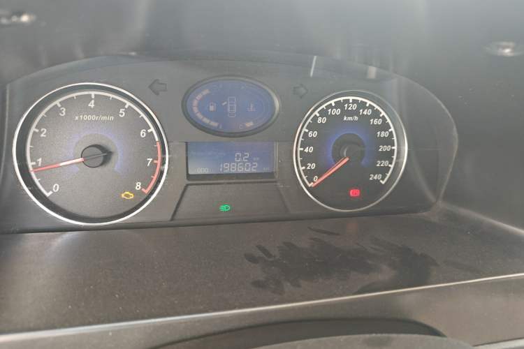 Used Geely Auto Classic Emgrand 2013 Sedan 1.5L Manual Entry-Level Model