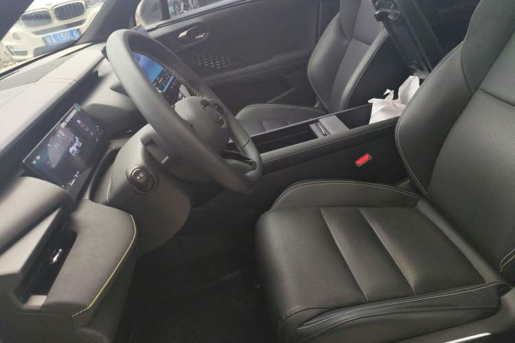 Used Lynk & Co 06 2025 Renew 1.5T Halo